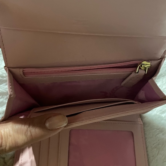 MCM Visetos trifold wallet - Picture 3 of 8